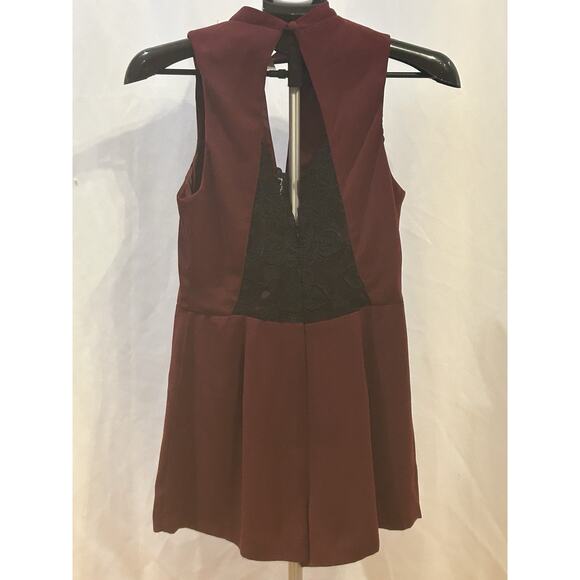 NWT Top Shop Lace Back Romper Womens 6 - Picture 2 of 5